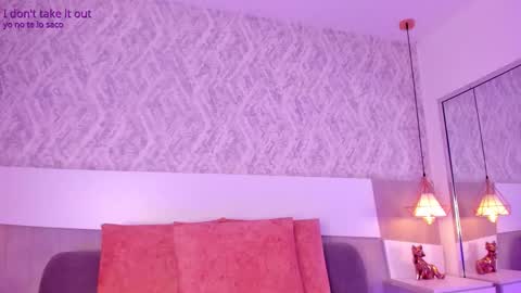 Aisha online show from September 2025 05:13:02 PM