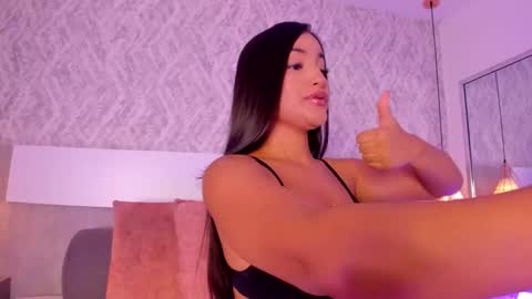 Aisha online show from October 2025 02:46:01 PM