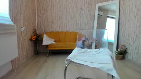 Aisha online show from February 2025 08:31:02 AM