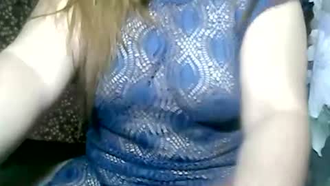 Snapshot of aislahrose chatting on January 2025 03:19:01 PM rosie online show from January 2025 03:19:01 PM