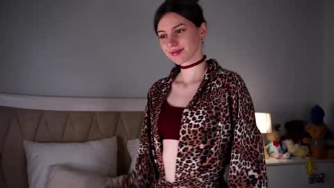 Aliza online show from February 2025 01:13:01 AM