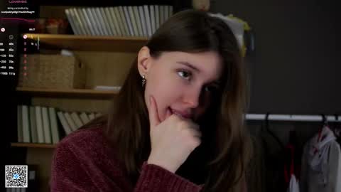 Aliza online show from October 2025 01:13:01 AM