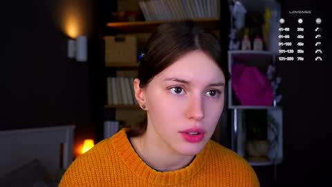 Aliza online show from December 2025 01:12:02 AM