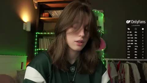 Aliza online show from March 2026 01:25:01 AM