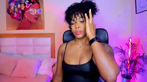 Snapshot of aitana_brown chatting on March 2026 02:30:01 PM Aitana Brown online show from March 2026 02:30:01 PM