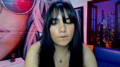Aitana online show from December 2024 11:25:01 PM