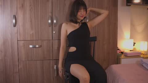 Snapshot of aitana_jhons chatting on July 2026 10:19:02 AM Aitana Jhons online show from July 2026 10:19:02 AM