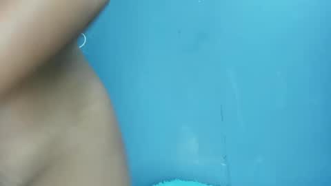 aitana online show from December 2024 08:15:02 PM