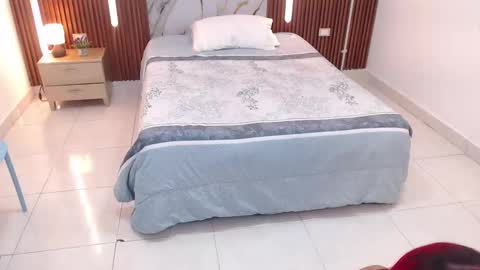 AIXA  online show from September 2025 12:07:01 PM