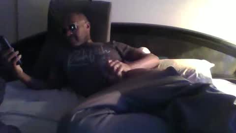 aj297914 online show from March 2026 06:02:01 AM