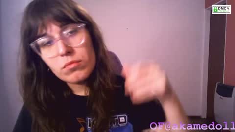 Snapshot of akamedolle chatting on May 2026 04:43:02 AM Veronica Akame 3 online show from May 2026 04:43:02 AM