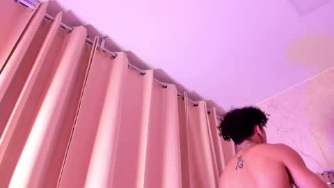 akazaboy online show from January 2026 04:48:02 AM