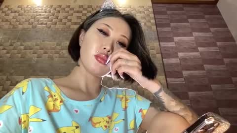 Snapshot of akemi_jp chatting on December 2024 02:44:01 PM Akemi online show from December 2024 02:44:01 PM