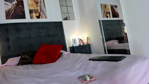 Akemi online show from March 2025 07:10:01 AM