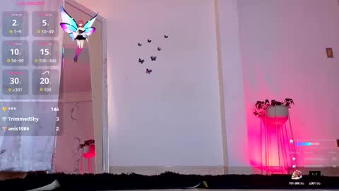 Akemi online show from September 2025 05:24:02 PM