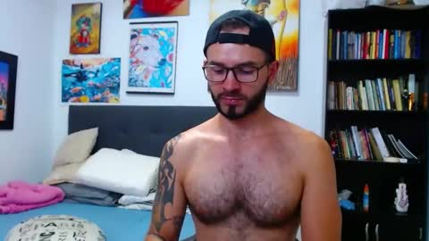 akiles online show from December 2024 01:07:01 AM