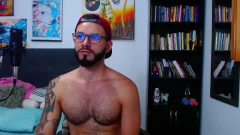 akiles online show from March 2025 01:14:02 AM