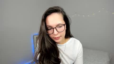 Kim online show from February 2026 07:06:02 PM