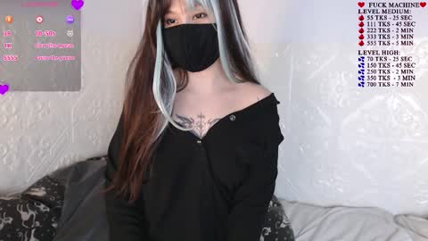 Amilia online show from September 2025 12:43:01 PM