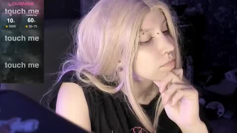 Akira online show from September 2025 08:23:02 PM