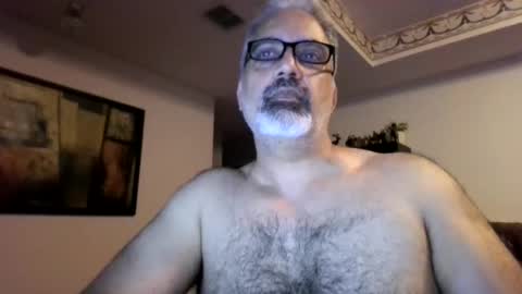 Snapshot of aladdin31673 chatting on June 2026 02:53:01 AM aladdin31673 online show from June 2026 02:53:01 AM