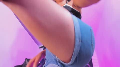 Snapshot of alahia__rodriguez chatting on September 2025 08:57:01 PM Alahia Rodriguez online show from September 2025 08:57:01 PM