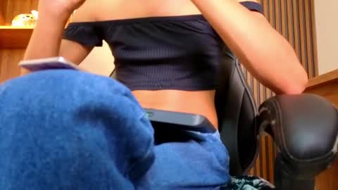 Snapshot of alahia__rodriguez chatting on April 2026 07:50:02 PM Alahia Rodriguez online show from April 2026 07:50:02 PM