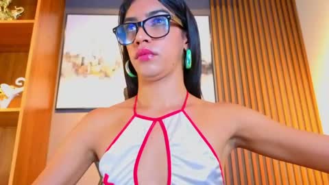 Snapshot of alahia__rodriguez chatting on June 2026 08:04:01 PM Alahia Rodriguez online show from June 2026 08:04:01 PM