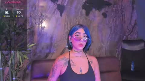 ALAHIA online show from December 2025 05:30:01 PM