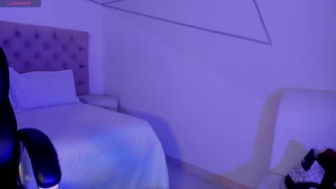 Alahia online show from February 2025 12:22:02 PM