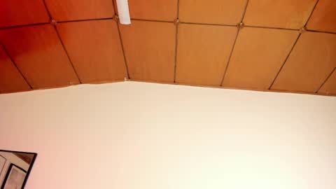 Alaia Carter online show from September 2025 05:07:01 AM