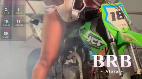 Alaia online show from September 2025 02:29:02 PM