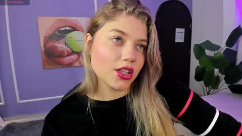 Alaia online show from November 2025 01:11:01 PM