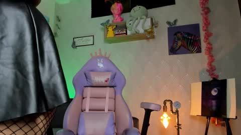 Alaia online show from October 2025 09:55:01 PM