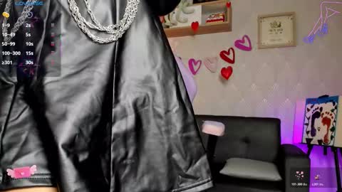 Snapshot of alaia_love77 chatting on February 2026 04:50:01 PM Alaia online show from February 2026 04:50:01 PM