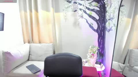     online show from May 2026 04:37:02 PM
