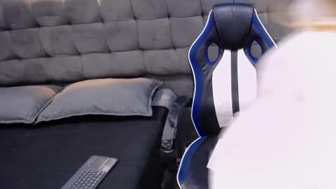 Alaiia    online show from January 2026 05:07:02 PM