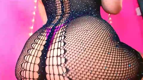  Alaiia  online show from April 2026 06:54:02 PM