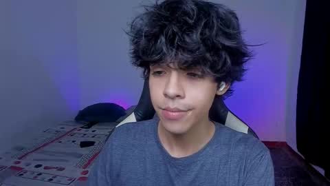 alan18n online show from November 2025 02:47:02 AM