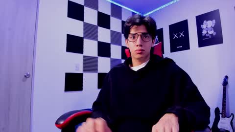 Alan Boy online show from October 2025 11:32:02 AM