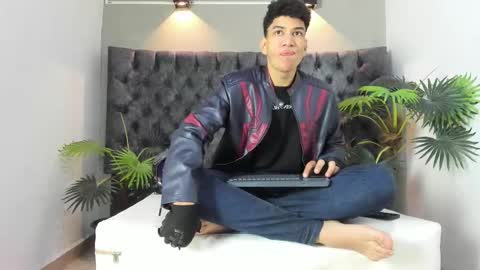 Alan online show from October 2025 12:58:01 PM