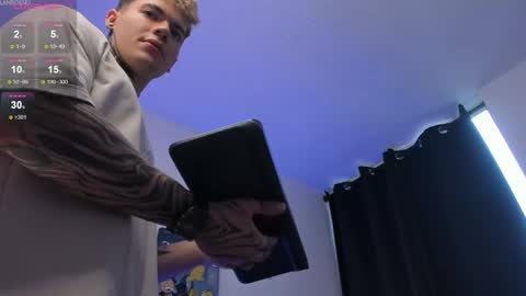 Alan online show from February 2025 01:39:02 PM