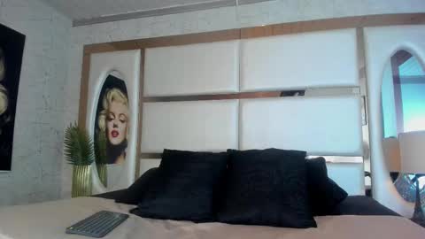 ---Alan--- online show from January 2026 03:54:01 AM