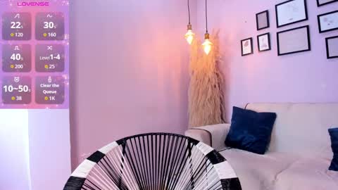 Alana online show from September 2025 12:52:02 PM