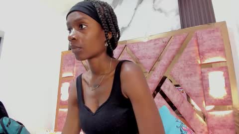 Alana online show from October 2025 04:50:01 PM