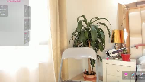 Snapshot of alana_then2 chatting on March 2025 03:37:01 PM online show from March 2025 03:37:01 PM