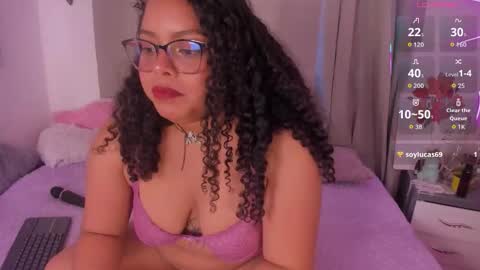 Alana Gmez  online show from March 2026 06:13:02 PM