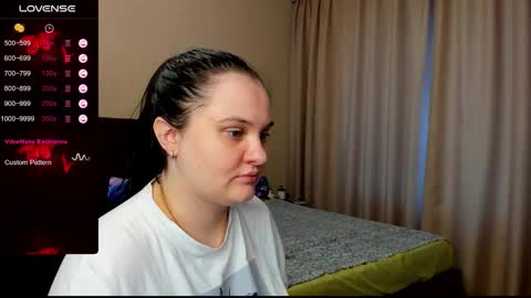 Julia online show from October 2025 09:13:02 AM