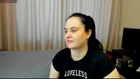 Julia online show from March 2026 12:09:01 PM