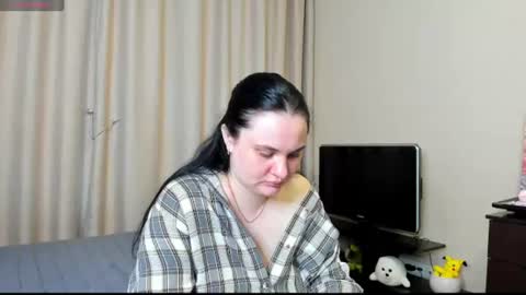 Julia online show from July 2026 01:50:01 PM